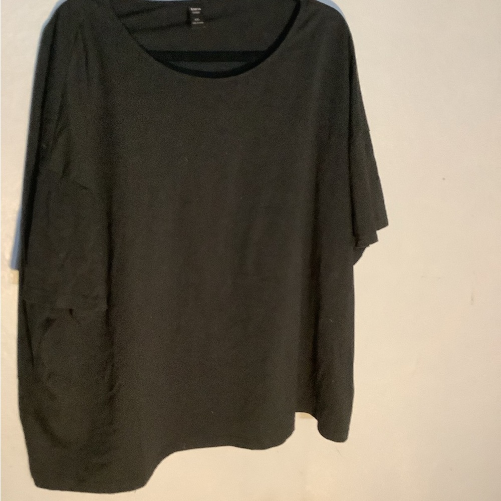 Plus size 4XL black tshirt